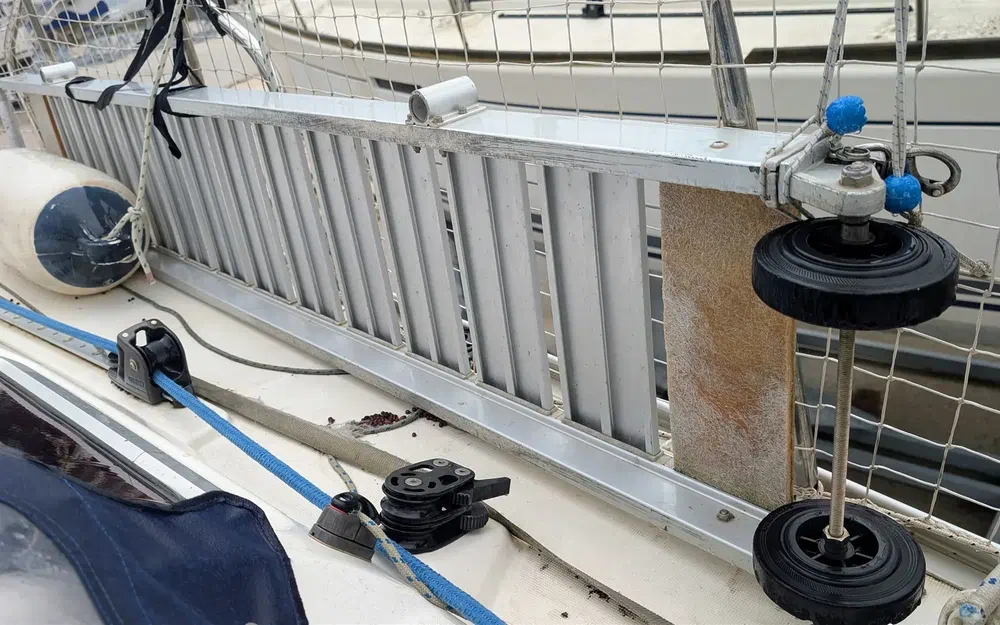 slider 8 Dufour 385 Grand Large