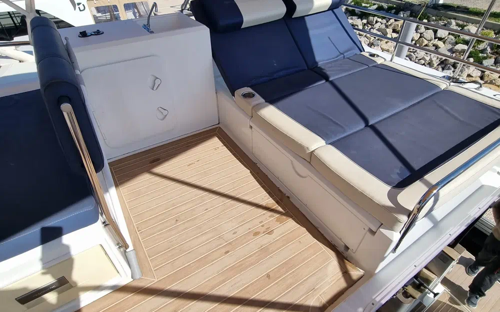 slider 12 Delphia 12 Fly