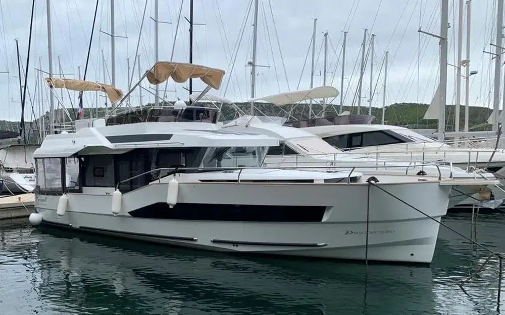 slider 2 Delphia 12 Fly