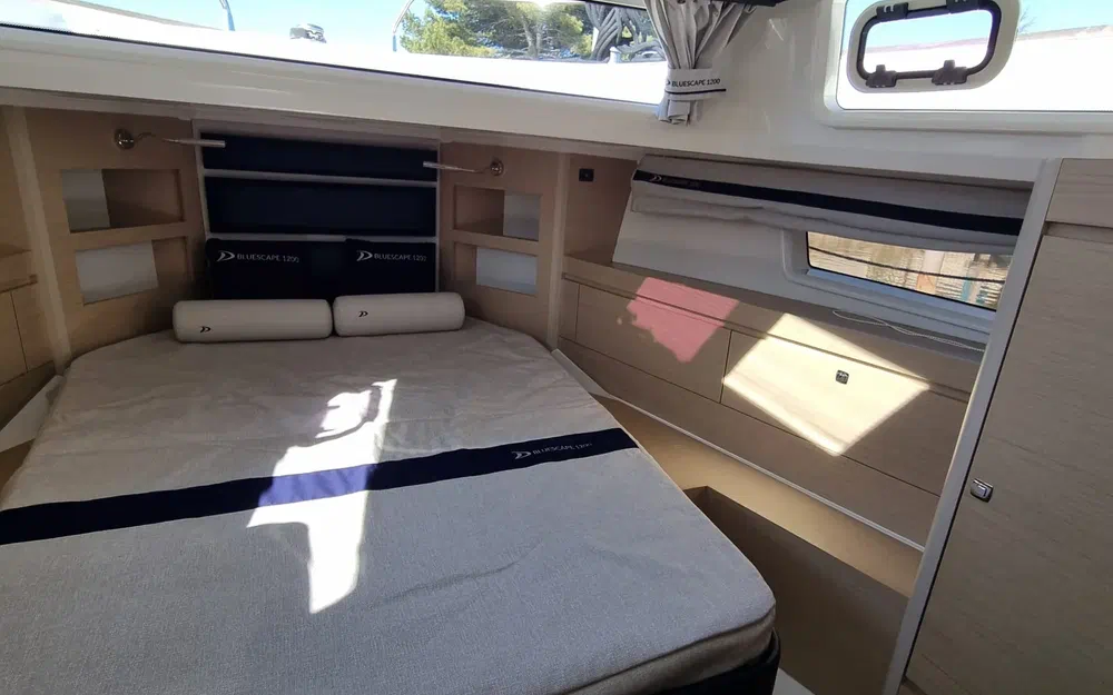 slider 29 Delphia 12 Fly