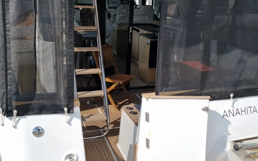 slider 4 Delphia 12 Fly