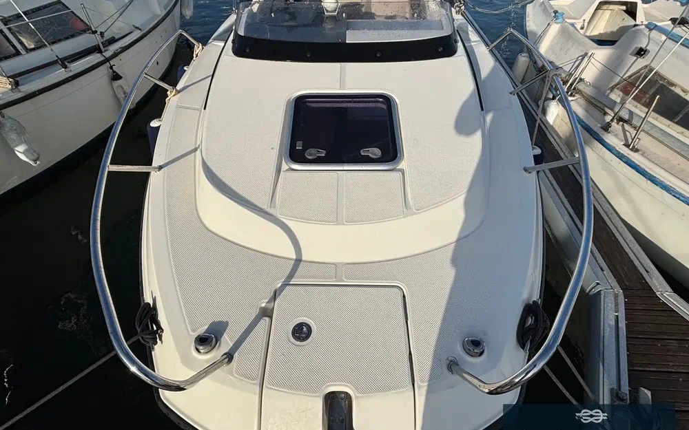 slider 6 Quicksilver Activ 555 Cabin