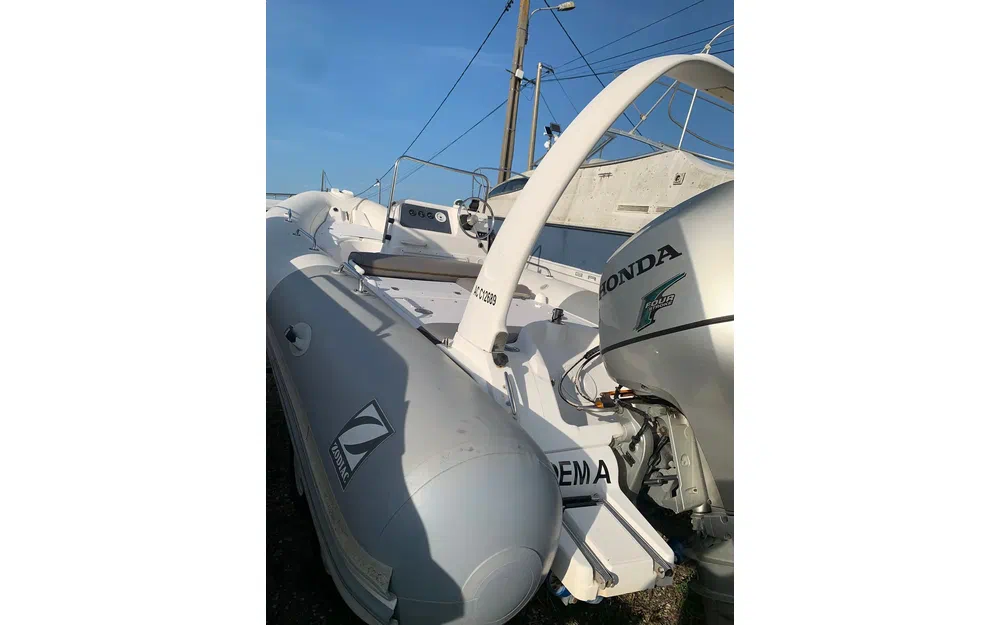 slider 1 Zodiac Medline II