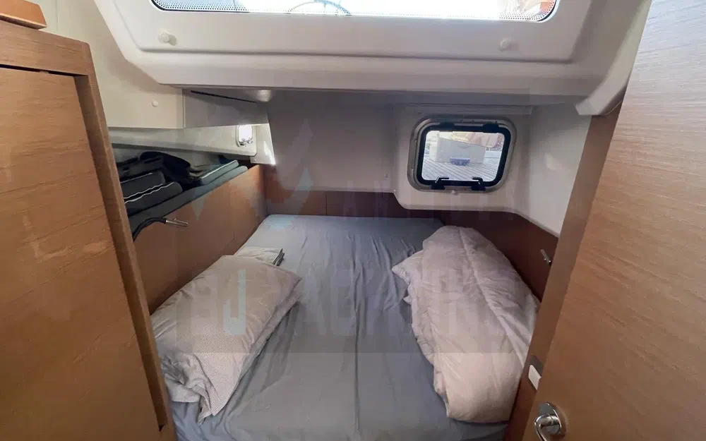 slider 11 Jeanneau Sun Odyssey 440