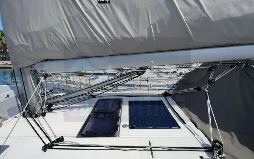 slider 21 Jeanneau Sun Odyssey 440