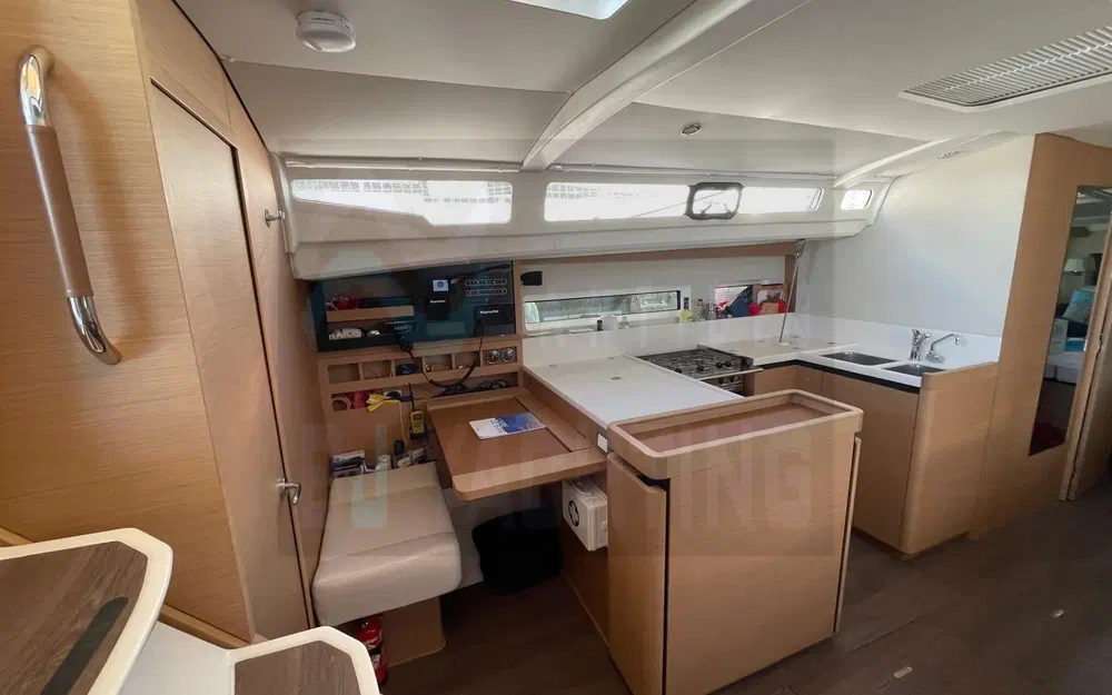 slider 4 Jeanneau Sun Odyssey 440