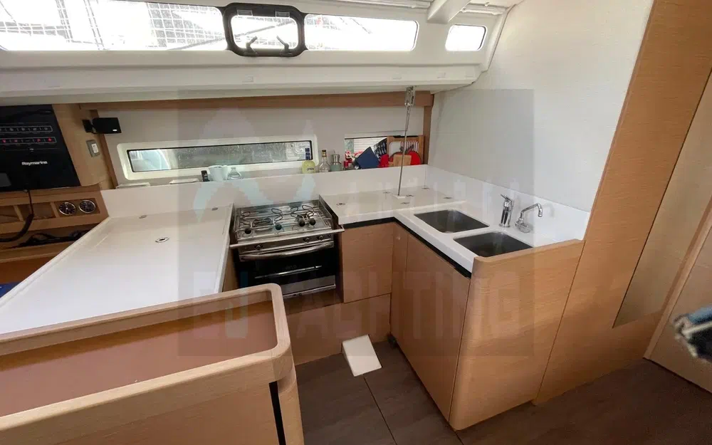 slider 6 Jeanneau Sun Odyssey 440
