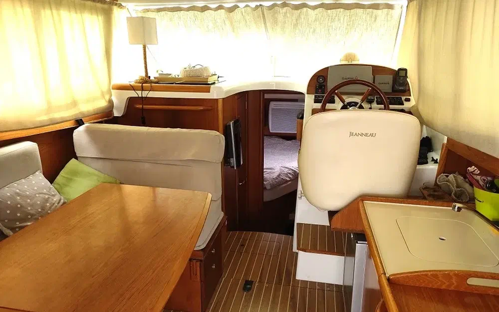 slider 18 Jeanneau Merry Fisher 925