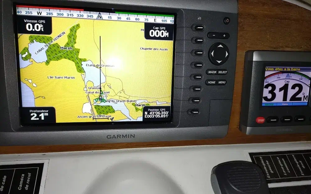 slider 30 Jeanneau Merry Fisher 925