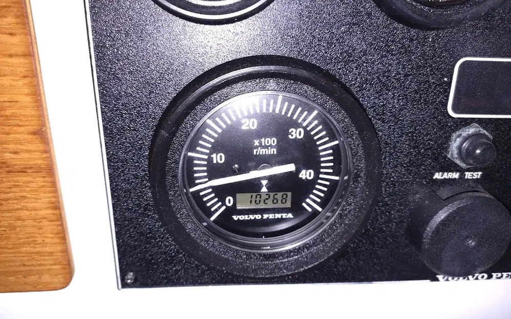 slider 31 Jeanneau Merry Fisher 925