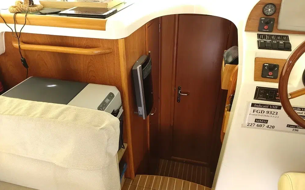 slider 34 Jeanneau Merry Fisher 925