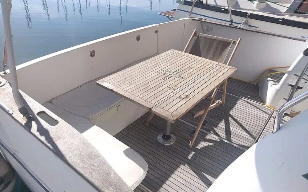 slider 6 Jeanneau Merry Fisher 925