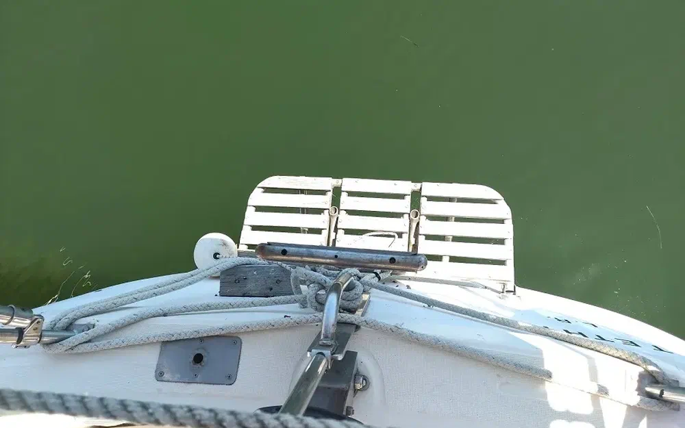 slider 11 Jeanneau Attalia