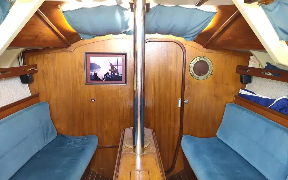 slider 25 Jeanneau Attalia