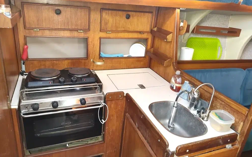 slider 32 Jeanneau Attalia