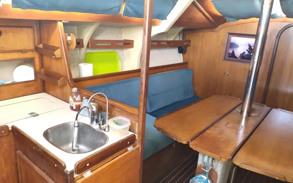 slider 34 Jeanneau Attalia