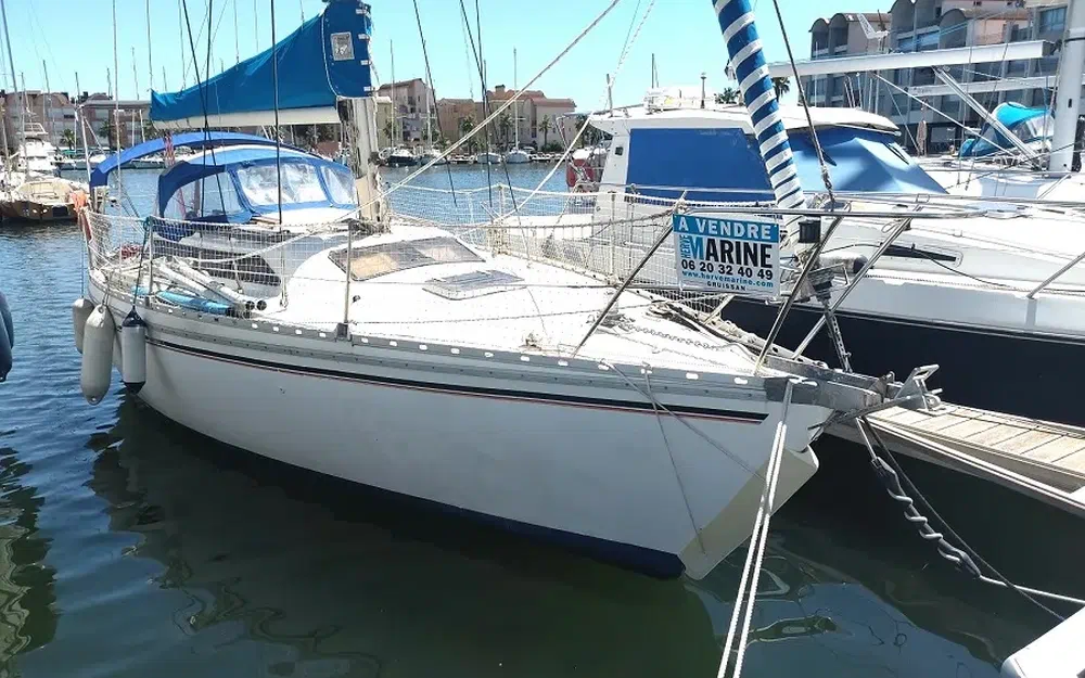 slider 2 Jeanneau Attalia 32