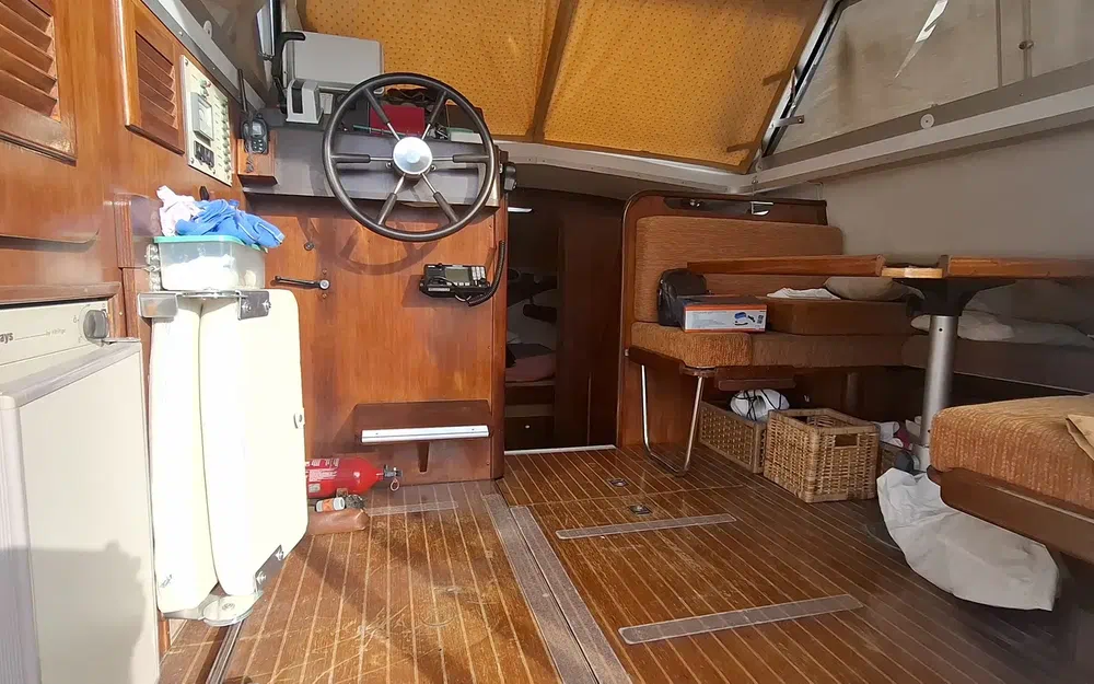 slider 10 Beneteau Antares 860