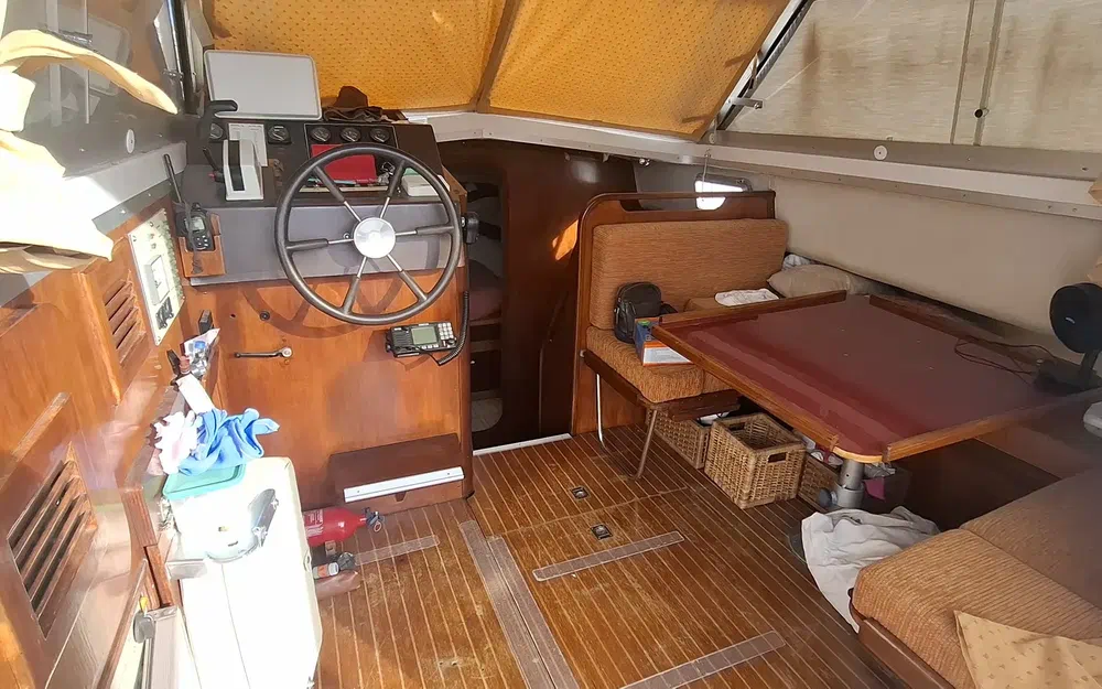 slider 12 Beneteau Antares 860
