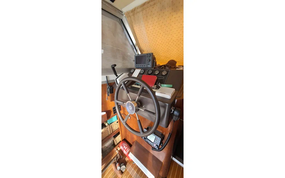 slider 14 Beneteau Antares 860