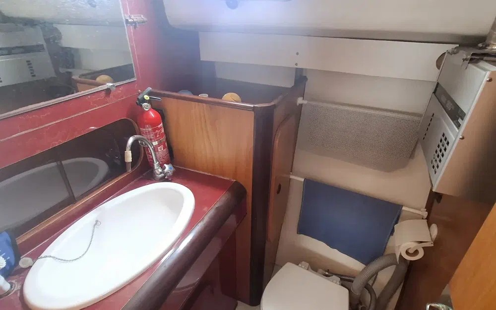 slider 16 Beneteau Antares 860