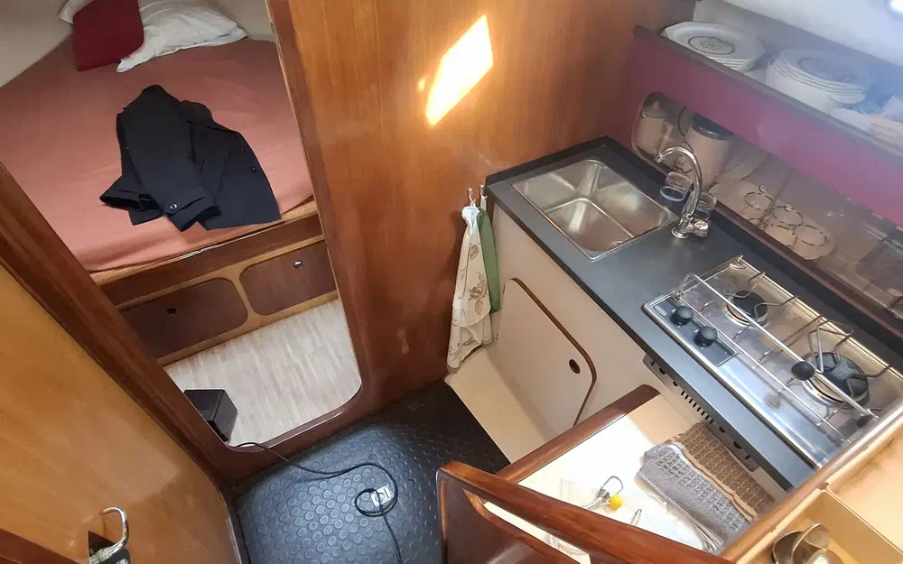 slider 2 Beneteau Antares 860