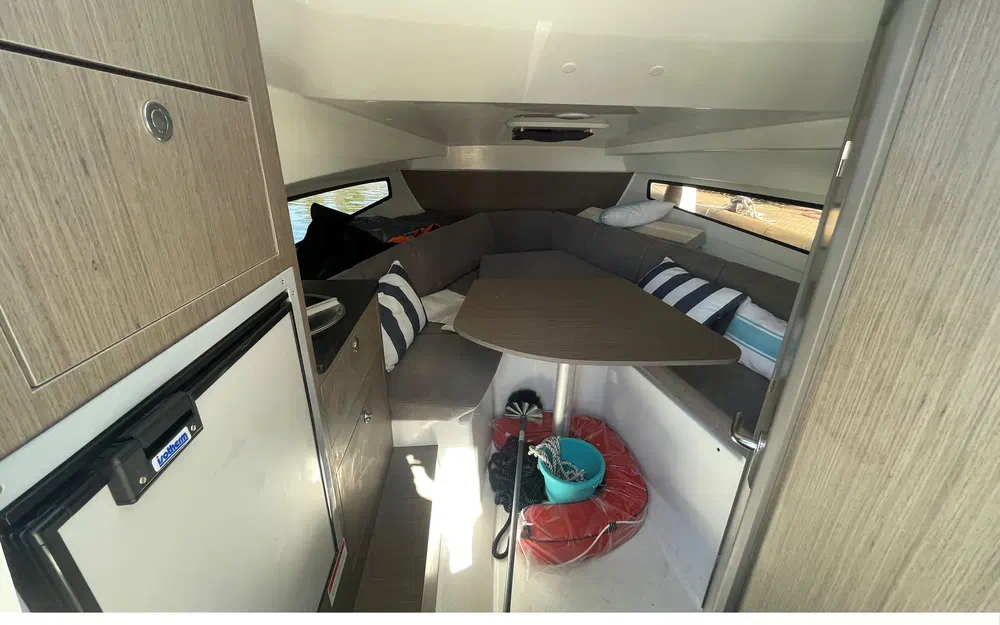 slider 19 Beneteau Flyer 8 SUNdeck V2