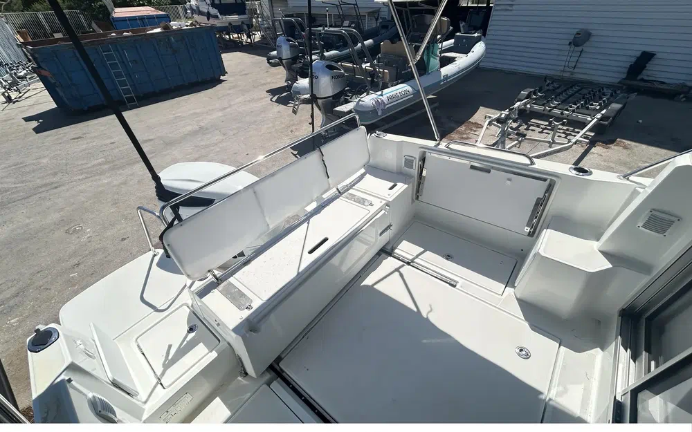 slider 15 Beneteau Antares 8