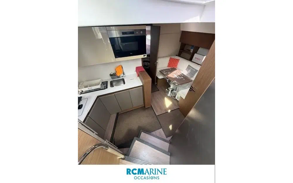 slider 9 Beneteau Gran Turismo 46