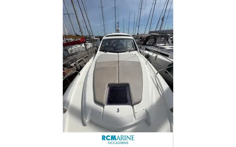 slider 23 Beneteau Gran Turismo 46