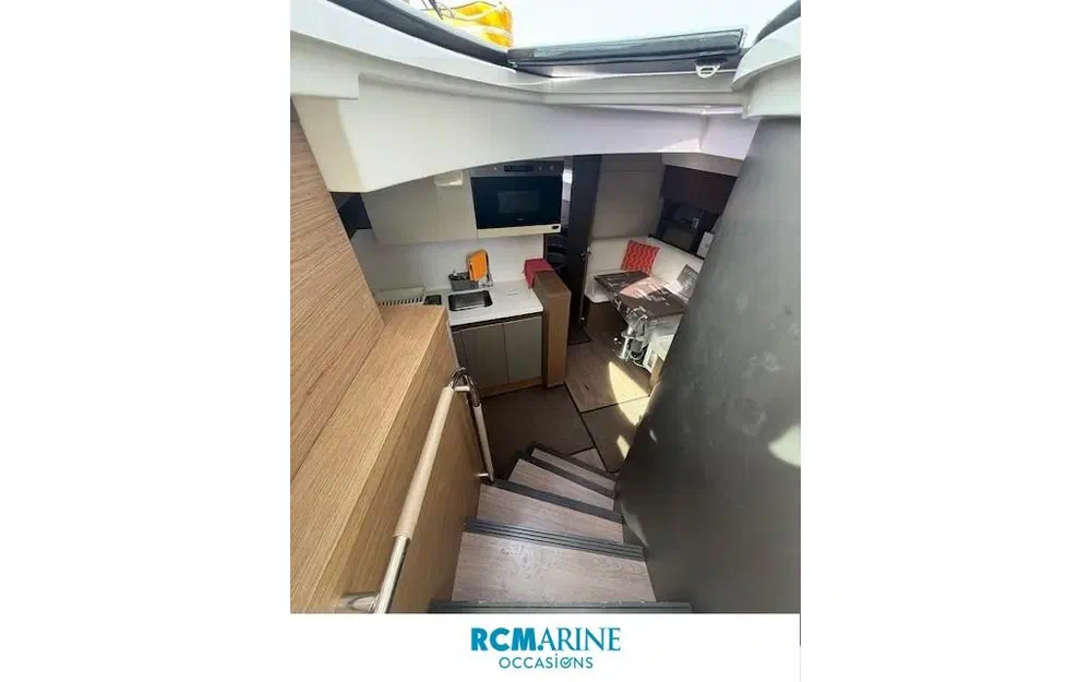 slider 8 Beneteau Gran Turismo 46