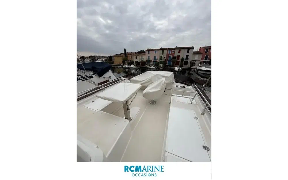 slider 14 Beneteau Swift Trawler 41 Fly