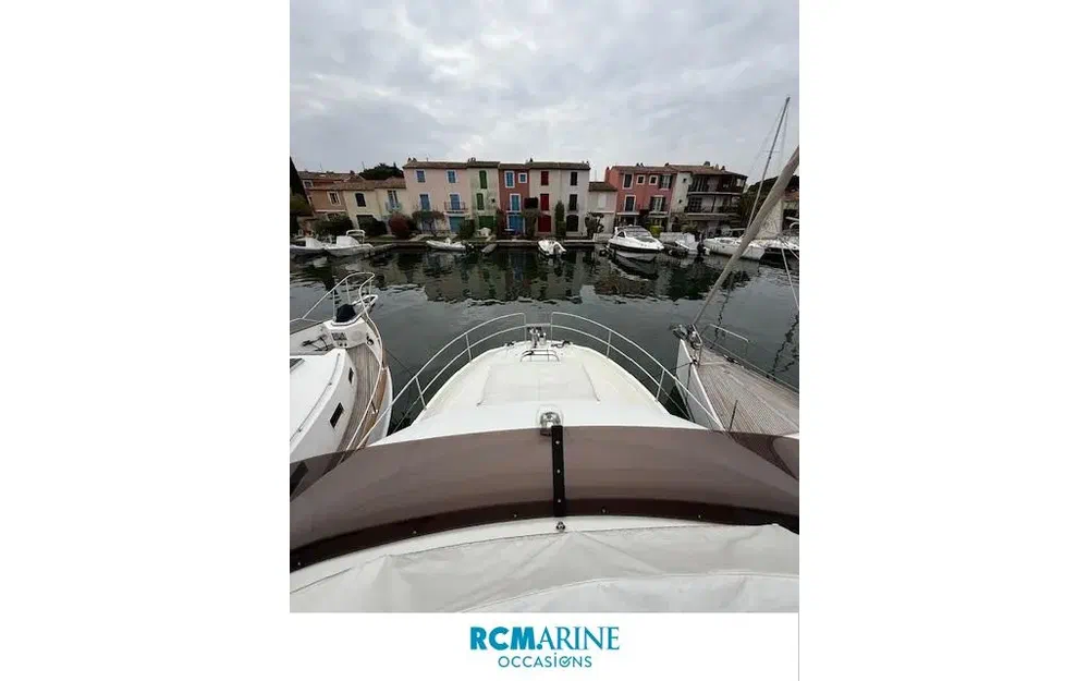 slider 15 Beneteau Swift Trawler 41 Fly