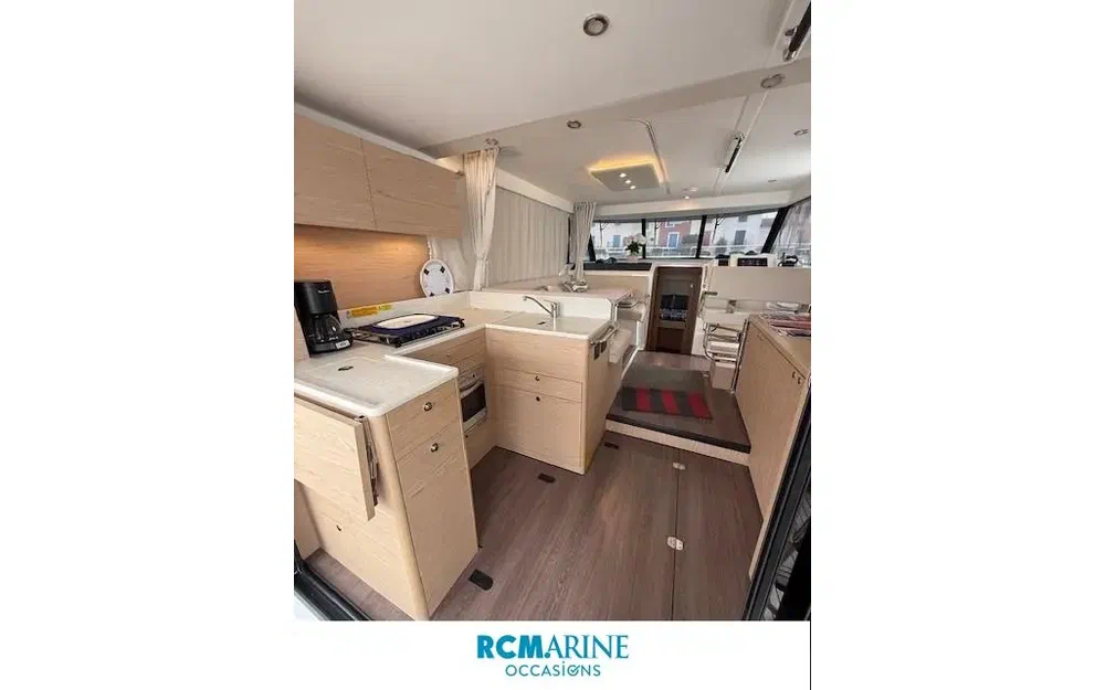 slider 19 Beneteau Swift Trawler 41 Fly