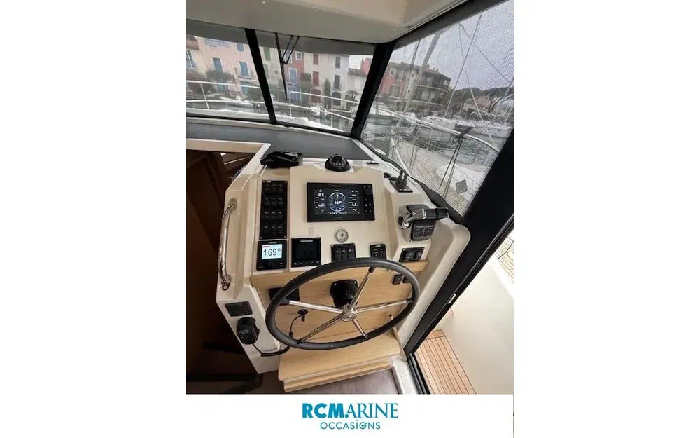 slider 22 Beneteau Swift Trawler 41 Fly