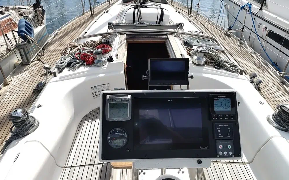 slider 24 Dufour 41 Classic