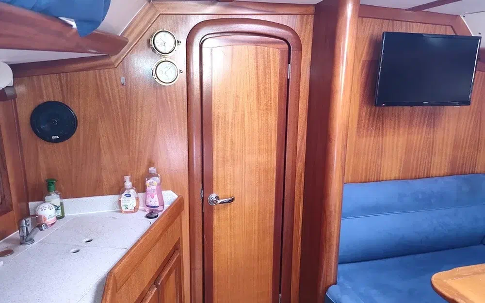 slider 34 Dufour 41 Classic