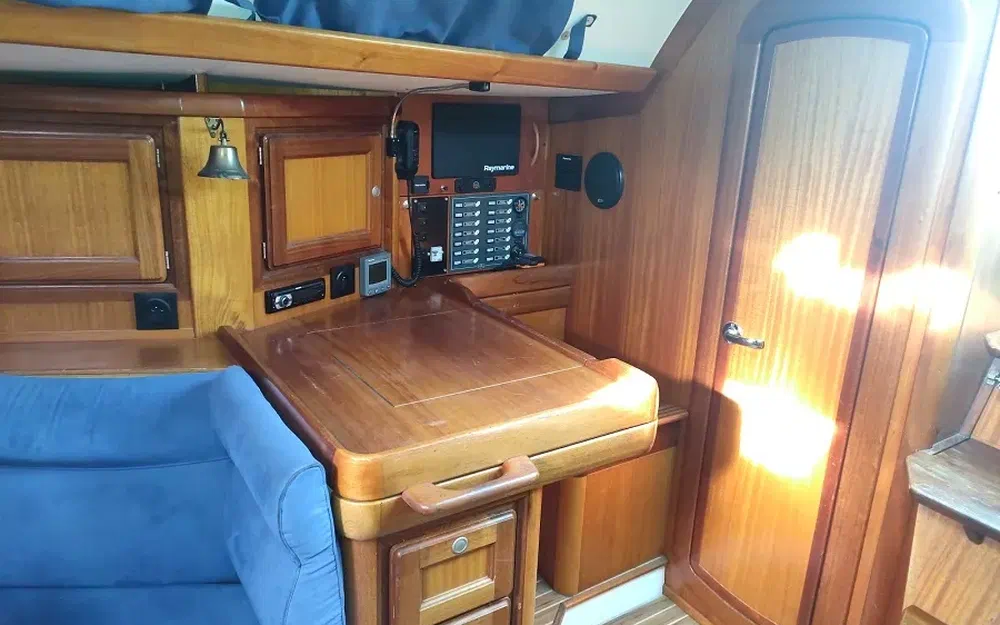 slider 35 Dufour 41 Classic