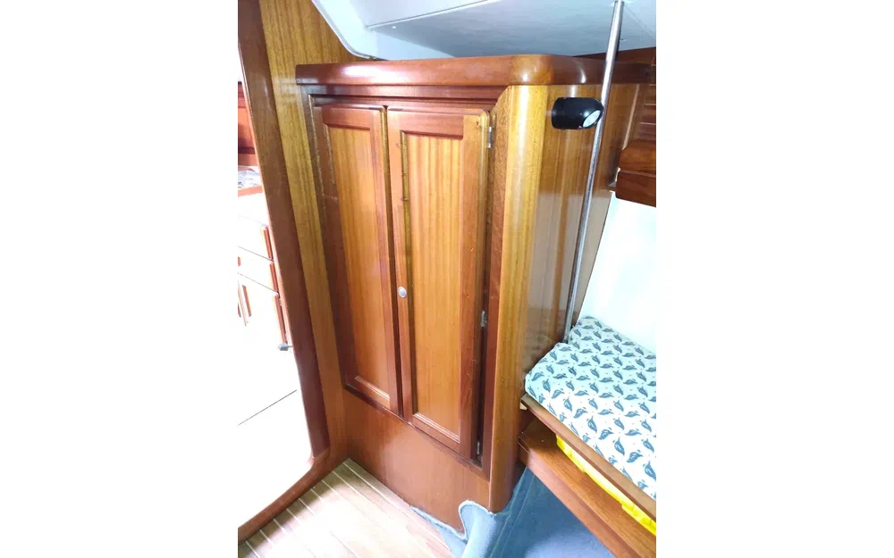 slider 48 Dufour 41 Classic