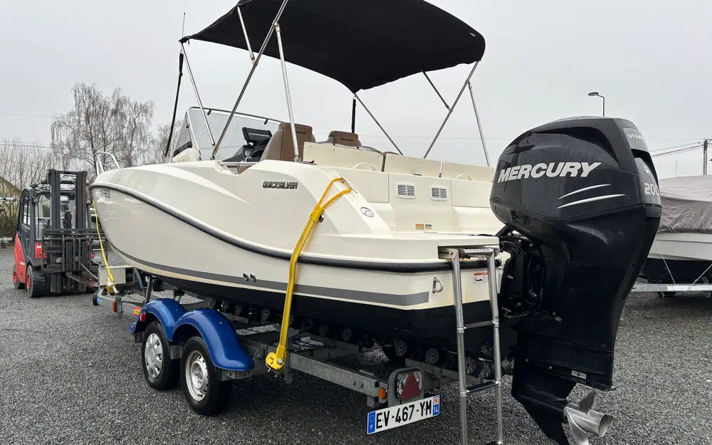 slider 2 Quicksilver Activ 675 Open