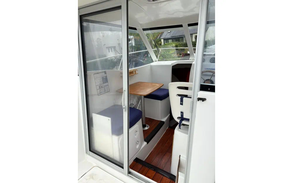 slider 4 Beneteau Antares 580 HB