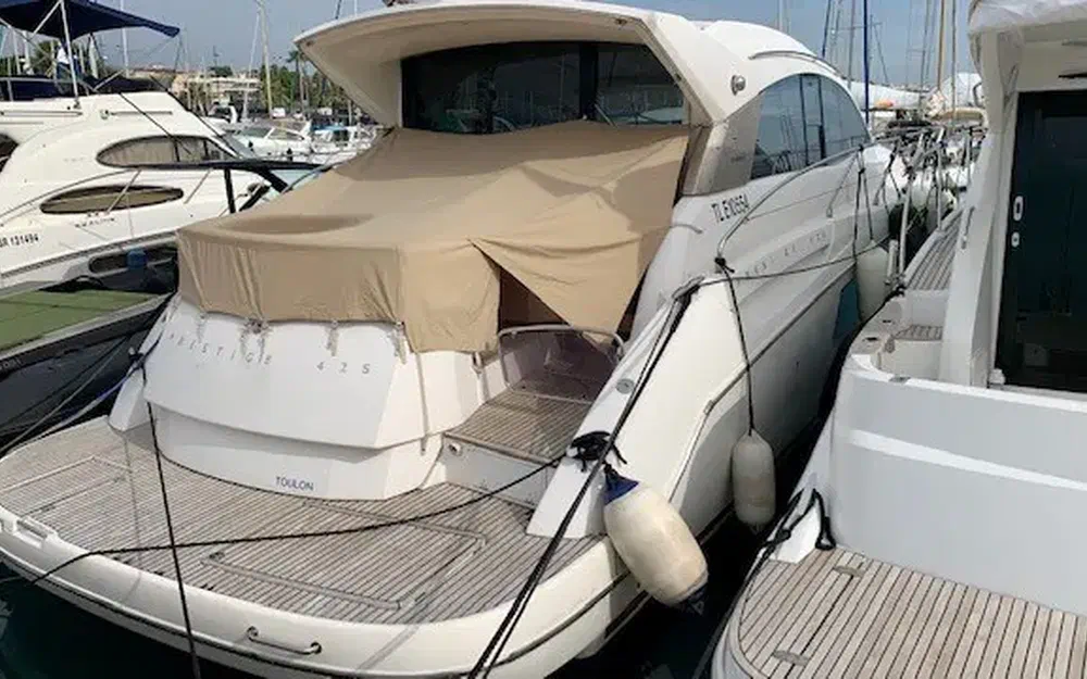 slider 0 Jeanneau Prestige 42