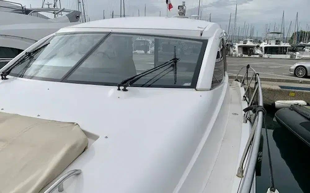 slider 16 Jeanneau Prestige 42 S