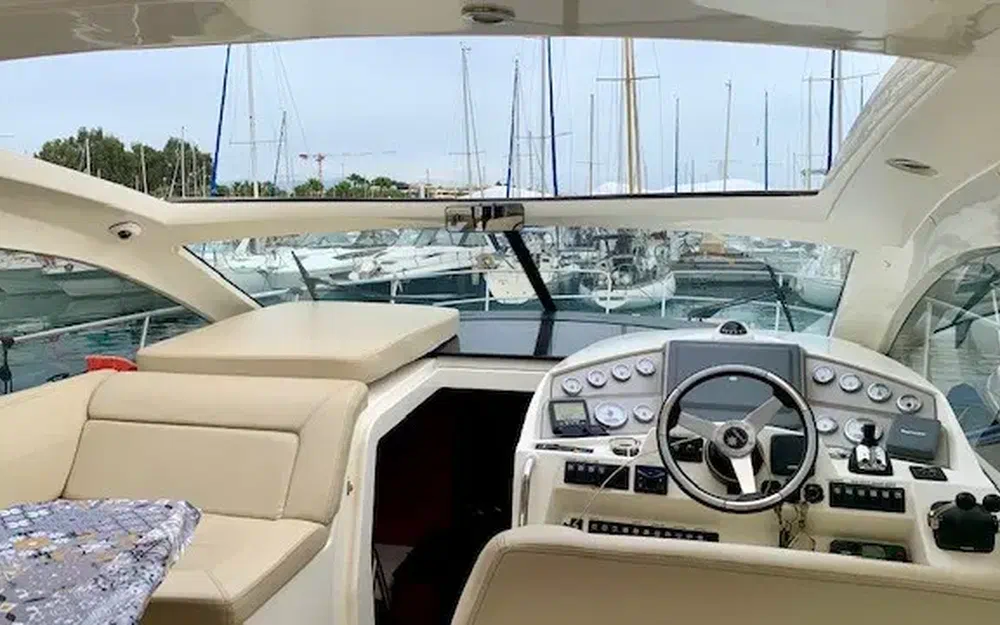 slider 4 Jeanneau Prestige 42