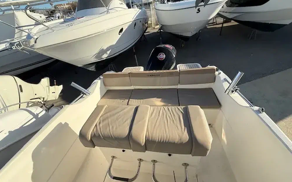 slider 6 Quicksilver Activ 555 Open