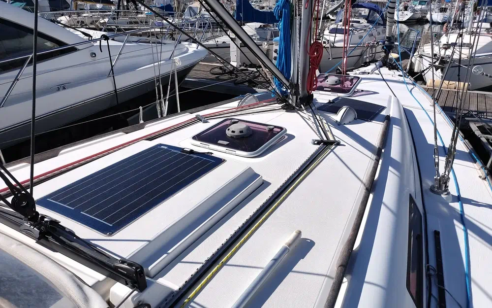 slider 20 Dufour 365