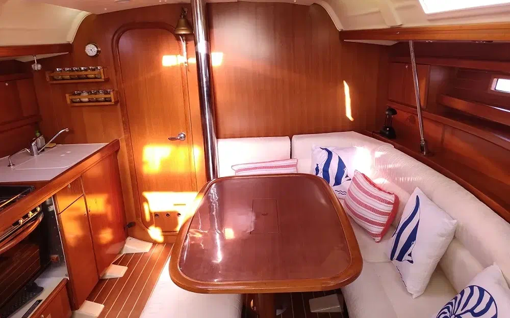 slider 30 Dufour 365