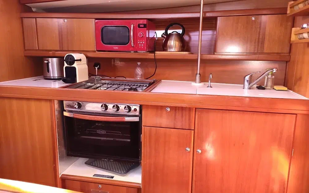 slider 42 Dufour 365