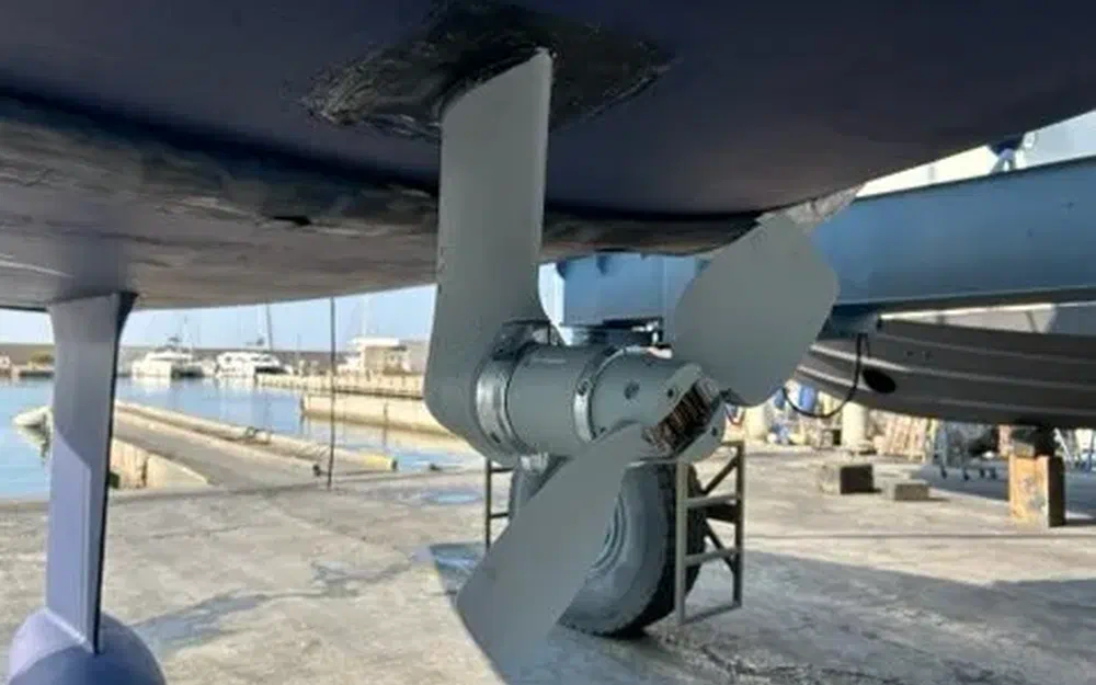 slider 60 Dufour 365