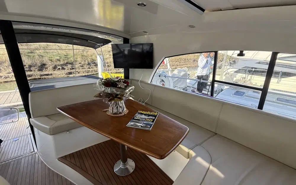 slider 11 Jeanneau Prestige 42 S